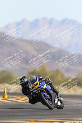 media/Mar-10-2024-SoCal Trackdays (Sun) [[6228d7c590]]/3-Turn 14 (1020am)/